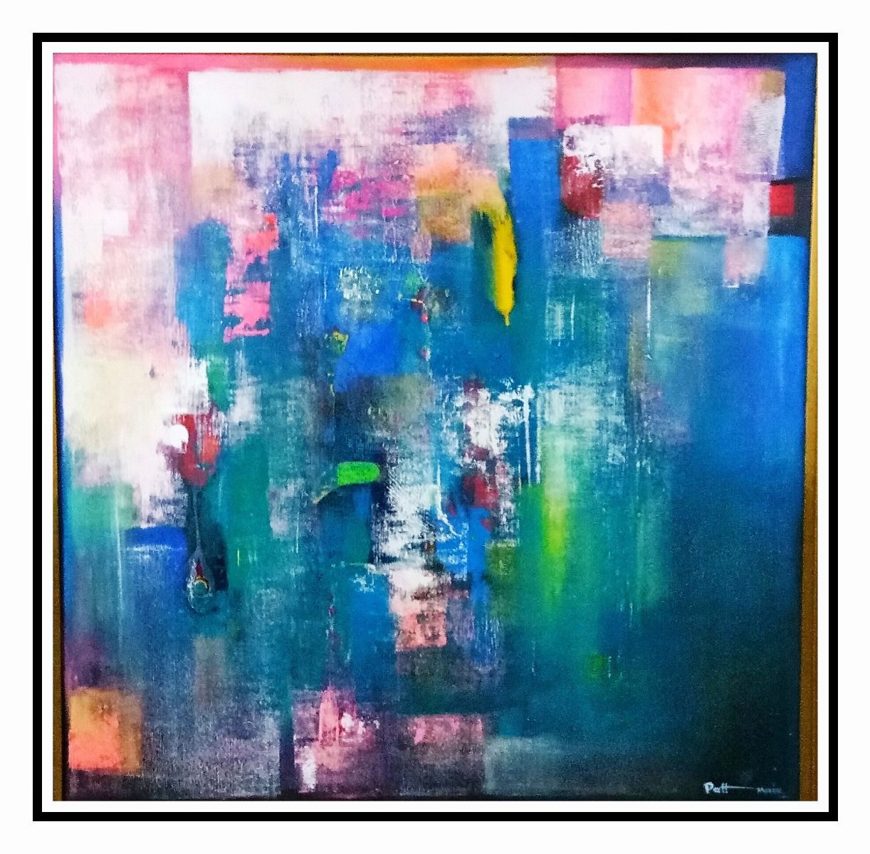 Balancing Act of Colours